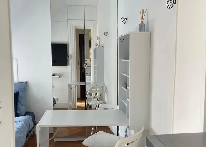 Steps To Arc De Triomphe, 17 Apartamento